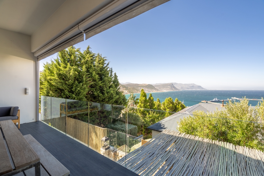 5 Bedroom Property for Sale in Simons Kloof Western Cape